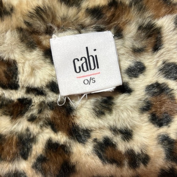 Cabi Bundle-Up Scarf Faux Fur Leopard Print OS - Picture 7 of 7